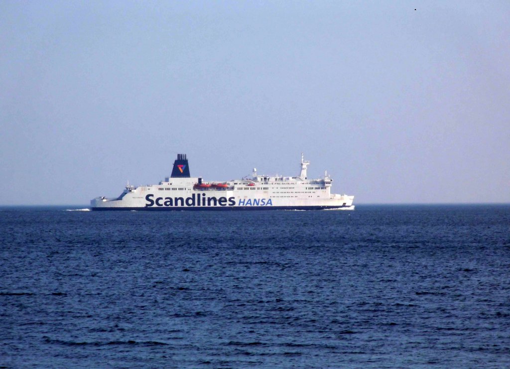 MS Trelleborg vor Sassnitz im Mrz 2012.