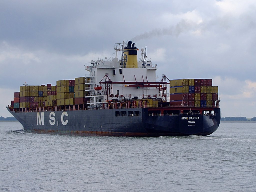 MSC-CARINA(IMO8512401; L=249; B=32mtr; DWT45725; TEU2875; Bj.1986)steuert Richtung Hafen Antwerpen; 110830