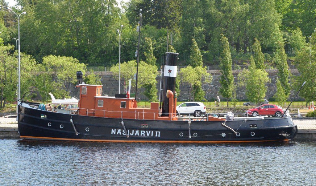 Nsijrvi II ein Stahlrumpf Dampfschiff, aus dem Jahre 1929. gebauter Dampfschlepper wird mit Holz beheizt. Steht heute in Tampere/Finnland.  Er ist heute eine Touristenattraktion. Man kann dort Kreuzfahrttouren machen.11.06.2012.