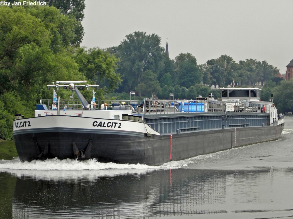 Name: Calcit 2
ENI: 02321254
Nation: Niederlndisch
gemeldet in: Maasbracht
Baujahr: 1972
Lnge: 105,00 m
Breite: 9.00 m
Tiefgang: 2,77 m
Tonnage: 1695