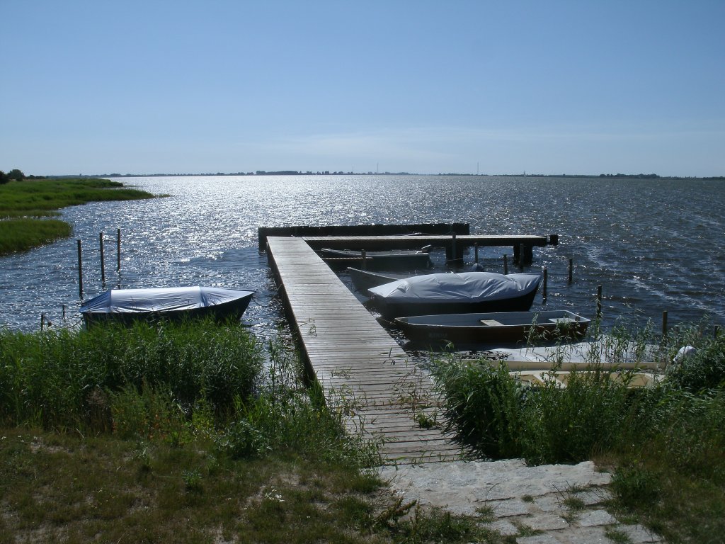 Neben dem Haupthafen,gibt es in Vieregge noch diesen kleinen Hafen.Aufgenommen am 21.Juli 2013.