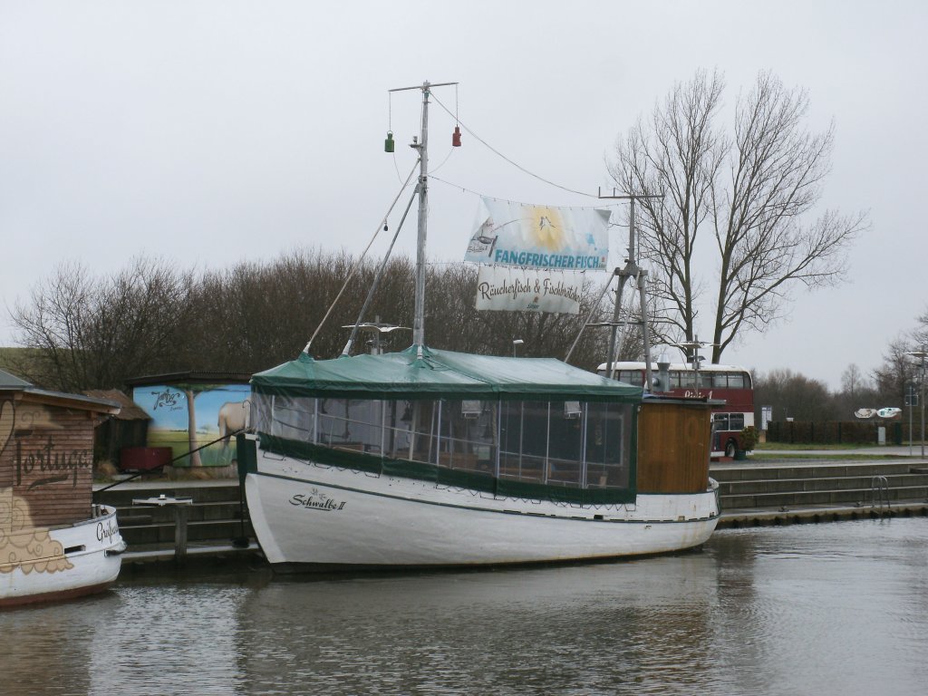 Noch lag die  SCHWALBE II ,am 02.Februar 2013,im Winterschlaf im Greifswalder Museumshafen.