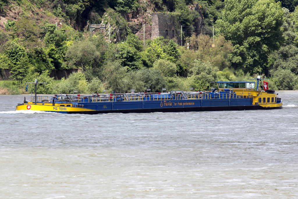  PIZ TERRI  auf dem Rhein bei Kaub 25.5.2013