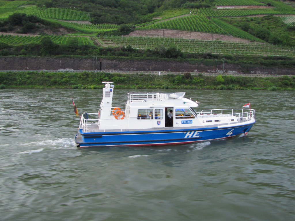 Polizeiboot  HE 4  whrend  Rhein in Flammen  bei Lorchhausen; 07.07.2012