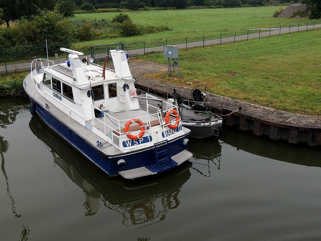 Polizeiboot WSP1; ist im Bereich der Schleuse Detzem festgemacht; 120827