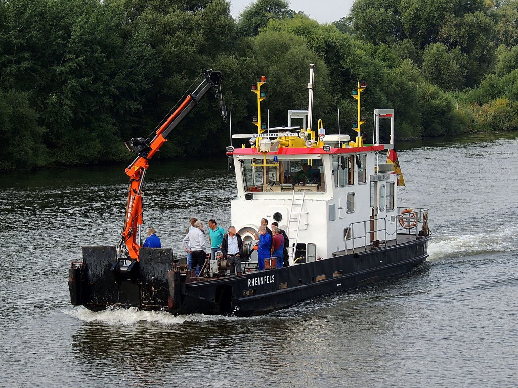 RHEINFELS(Verkehrssicherungsschiff; ENI05037680; 183KW;) ist auf der Mosel im Bereich Trier zugegen; 120824