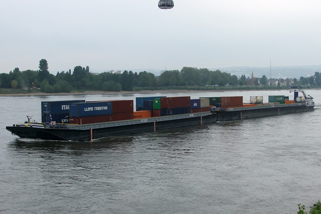  RHENUS LNEN  auf dem Rhein in Koblenz 27.4.2011