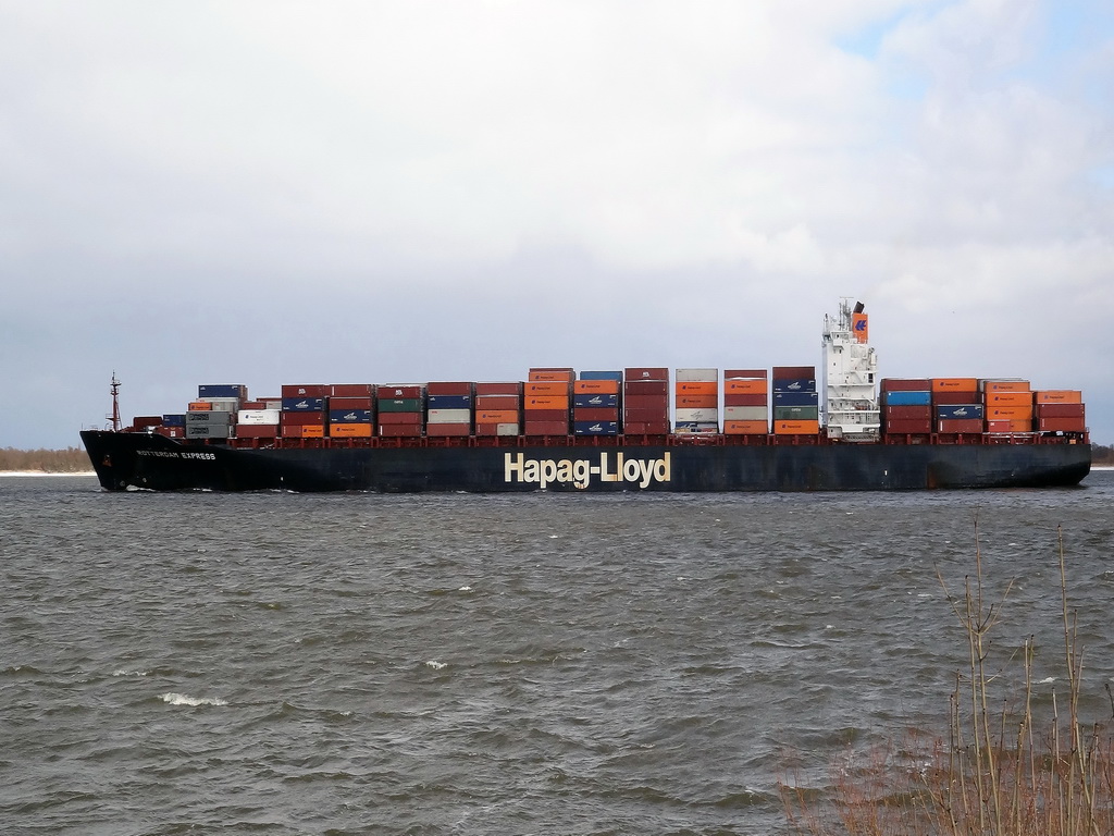 ROTTERDAM EXPRESS   Containerschiff   Lhe  10.03.2013