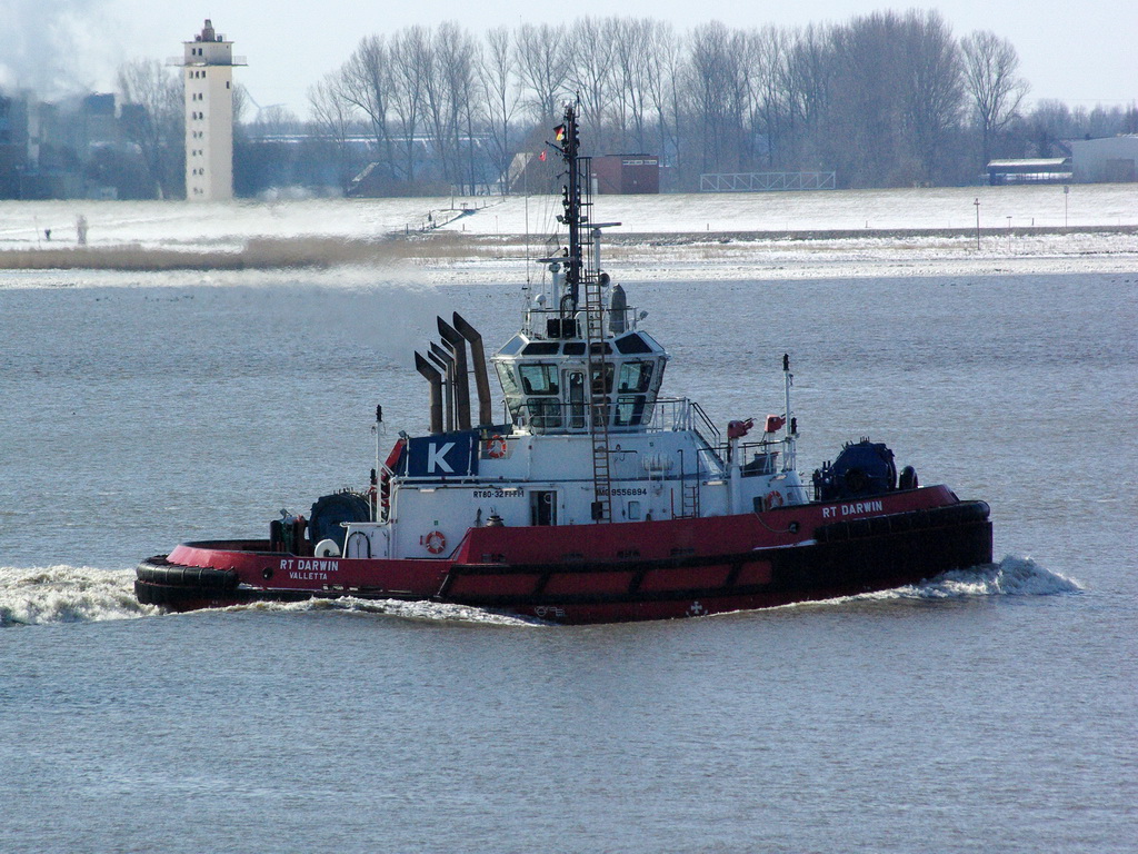 RT Darwin   Schlepper   Bremerhaven  12.03.2013