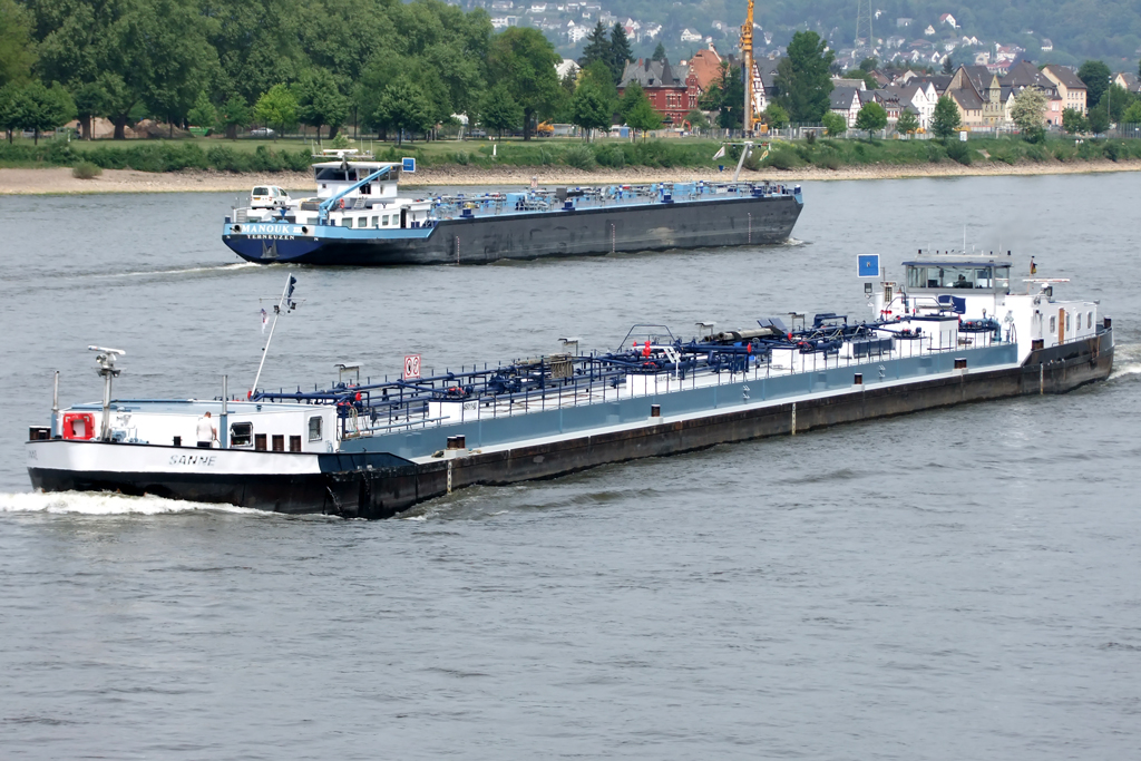  SANNE  auf dem Rhein in Koblenz 6.5.2011