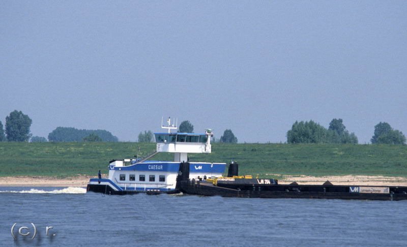 SB  Caesar  unterwegs von Holland zum Ruhrgebiet.