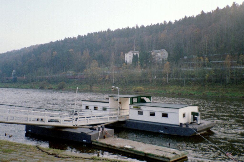 Schiffsanleger in  Bad Schandau, im Jahre 2005