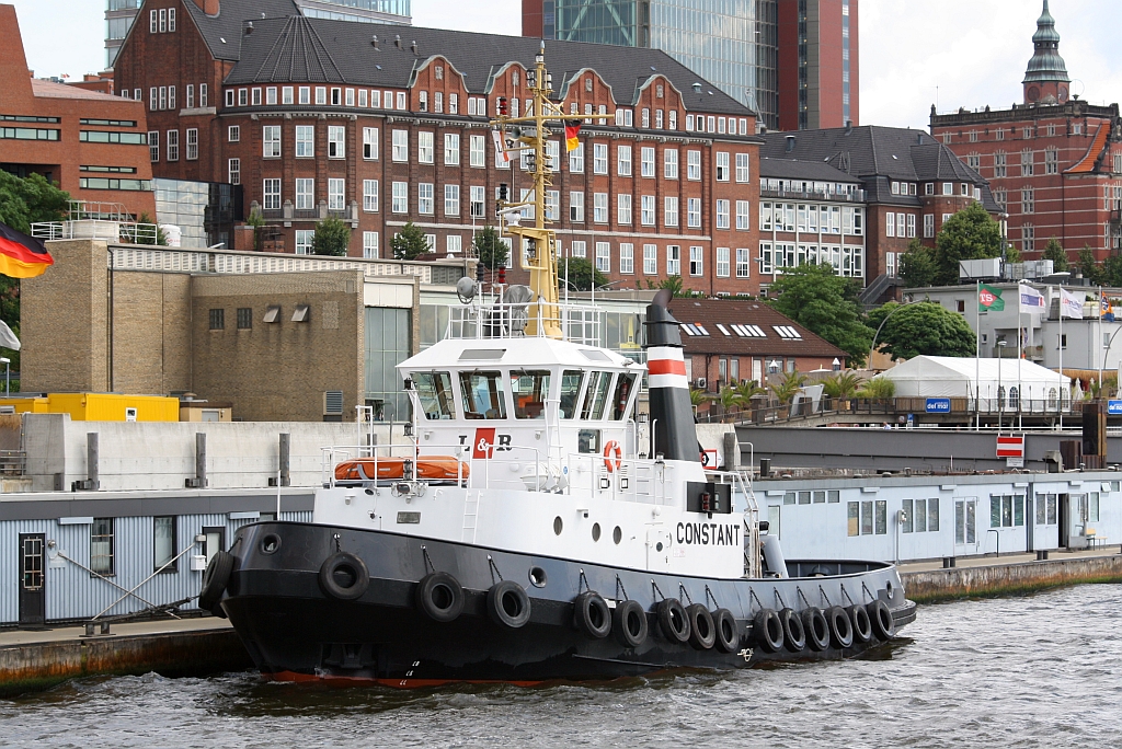 Schlepper CONSTANT am 06.Juli 2009 in Hamburg.