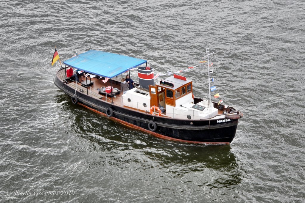 Schlepper  Hansa  (Museumsschiff) am 26.06.2010 auf der Kieler Woche. L:14,90m/B:3,75m/1 DAF 6 Zylinder-Diesel