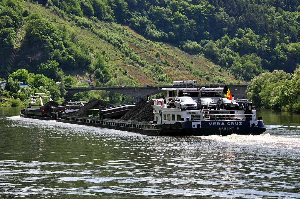 Schubverband  Vera Cruz  auf der Mosel bei Zell - 14.05.2012