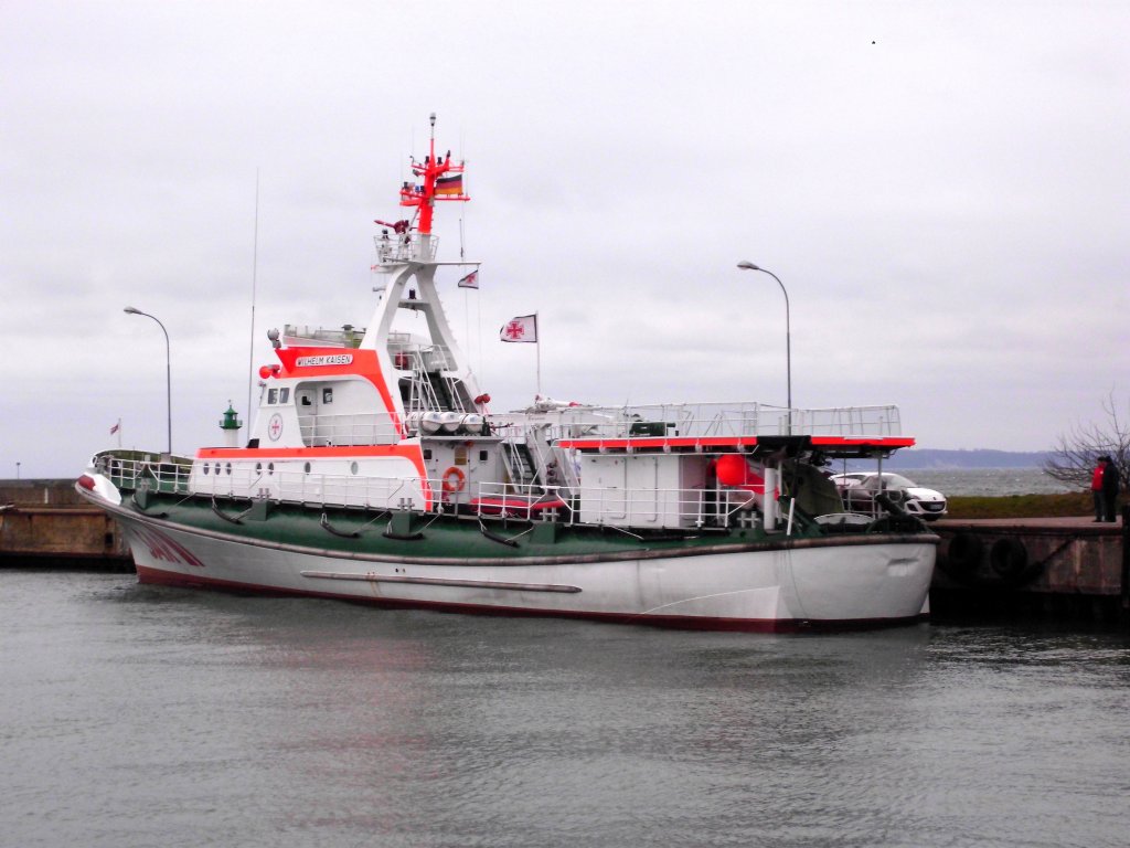 Seenotkreuzer  Wilhelm Kaisen  im Stadthafen Sassnitz am 27.12.11.