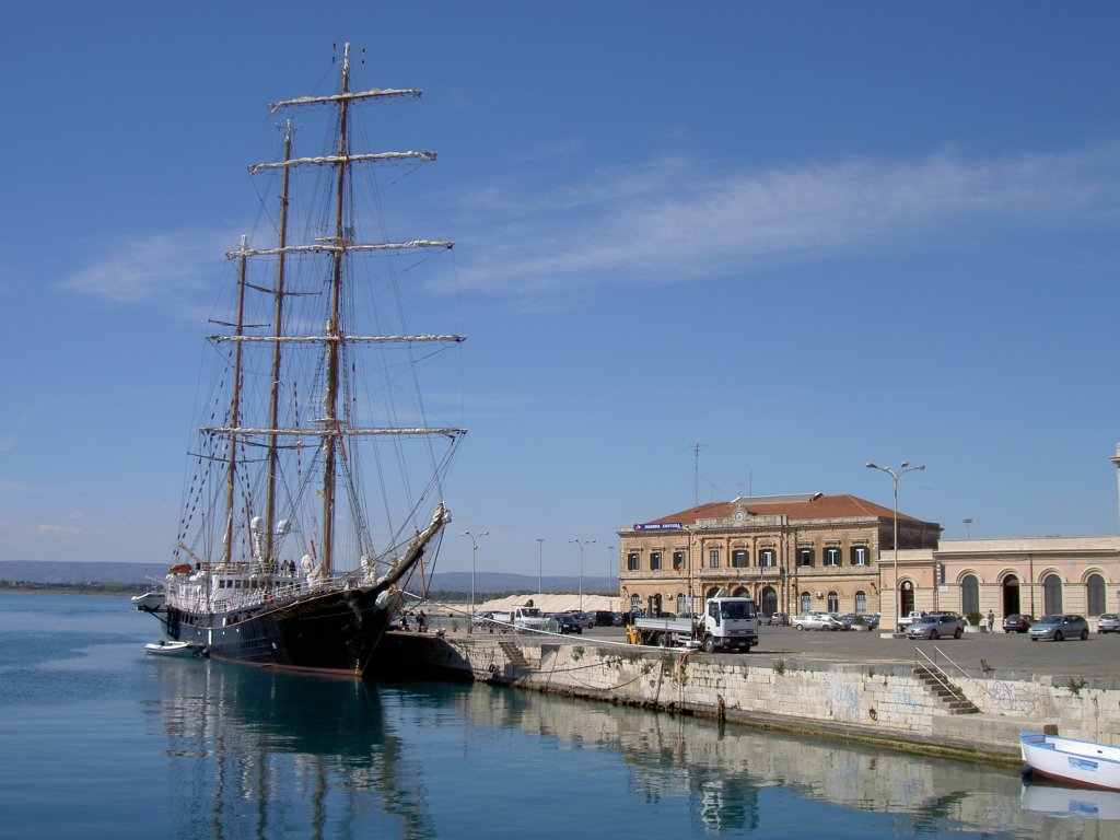 Segelschiff Signora Ventai im Hafen von Syrakus, Sizilien (12.03.2009)