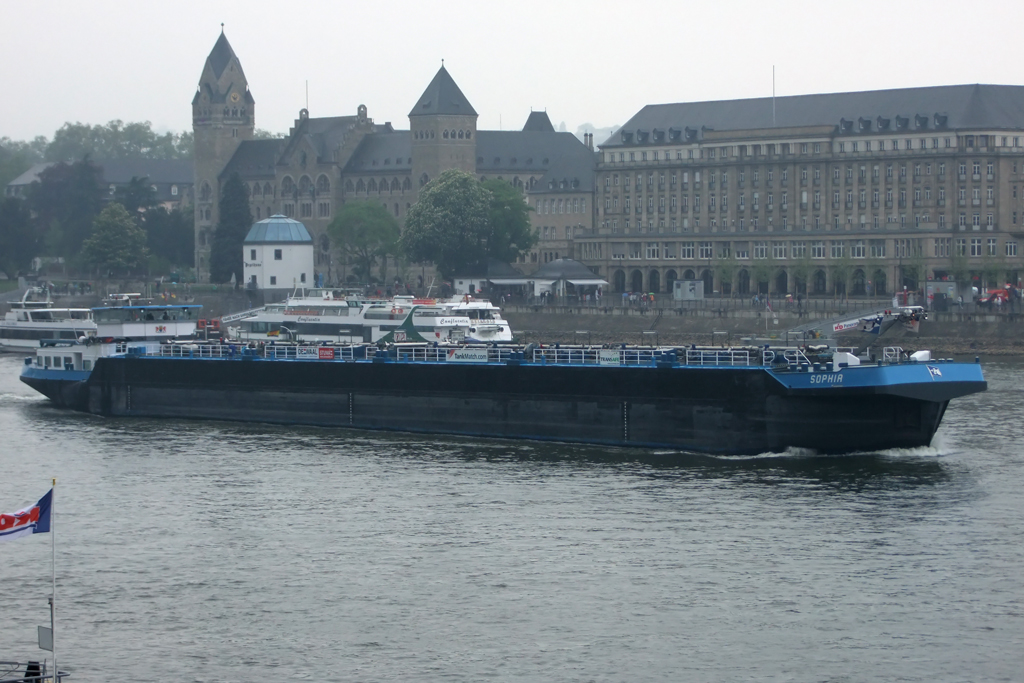  SOPHIA  auf dem Rhein in Koblenz 27.4.2011