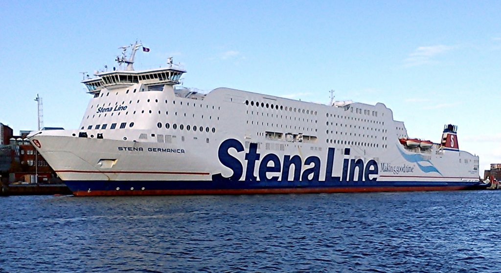 Stena Germanica  Kieler Hafen am Di den 18.10.2011 um 15:17 von der Fähre aus