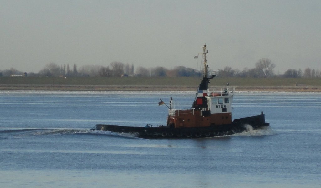 STR I am 4.2.2012 auf der Weser vor Bremerhaven
Schlepper / 1 Diesel 800 PS / 1968 bei Siegholt, Bremerhaven / Eigner: Bremen Ports /
