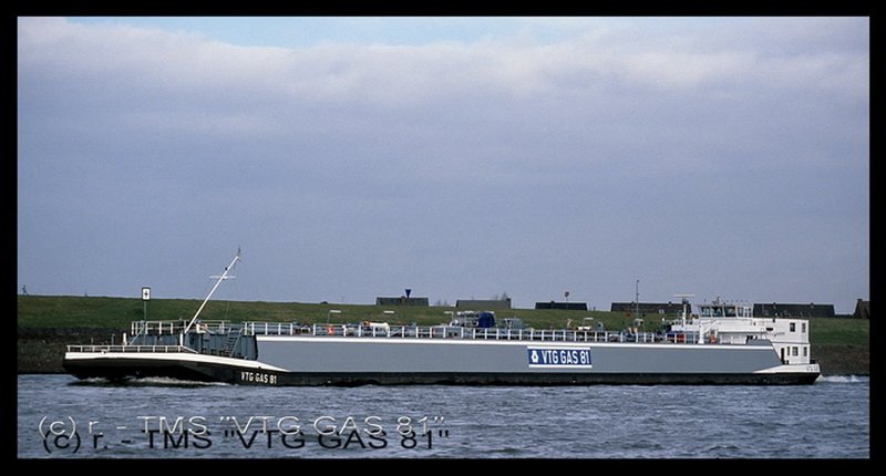 TMS  VTG GAS 81  aus Hamburg auf dem Rhein.