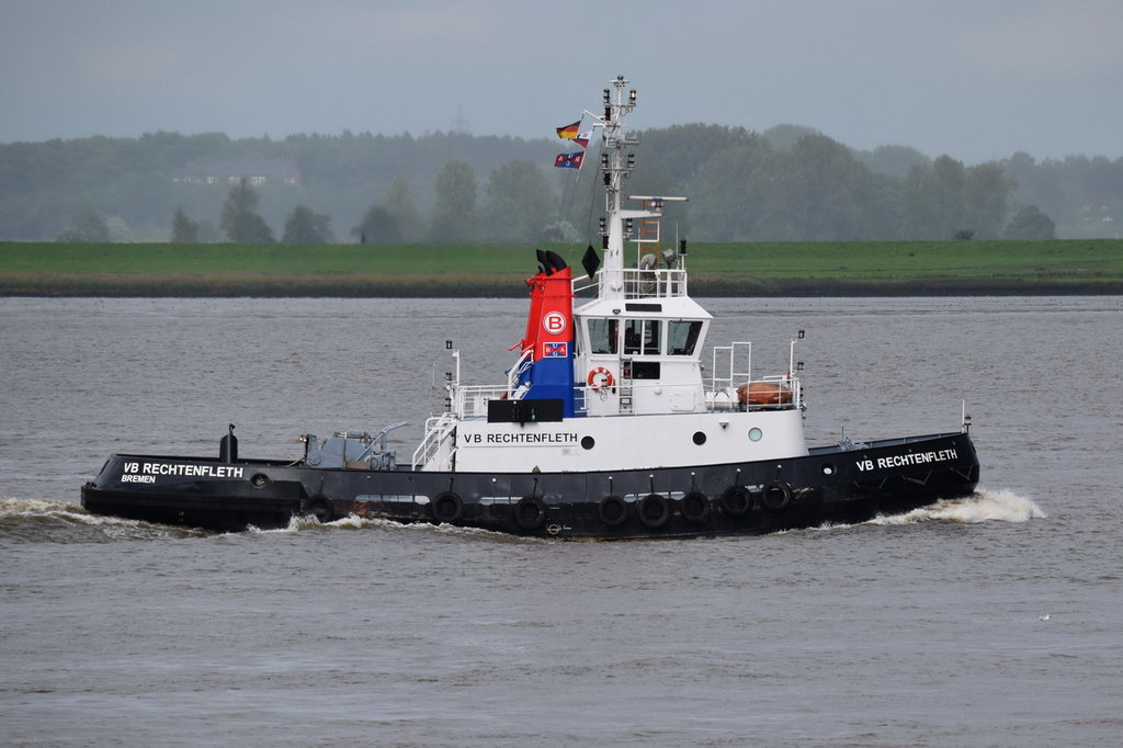 VB RECHTENFLETH , Schlepper , IMO  8701090 , Baujahr 1987 , 27.98 × 8.8m , 09.09.2017 Grünendeich