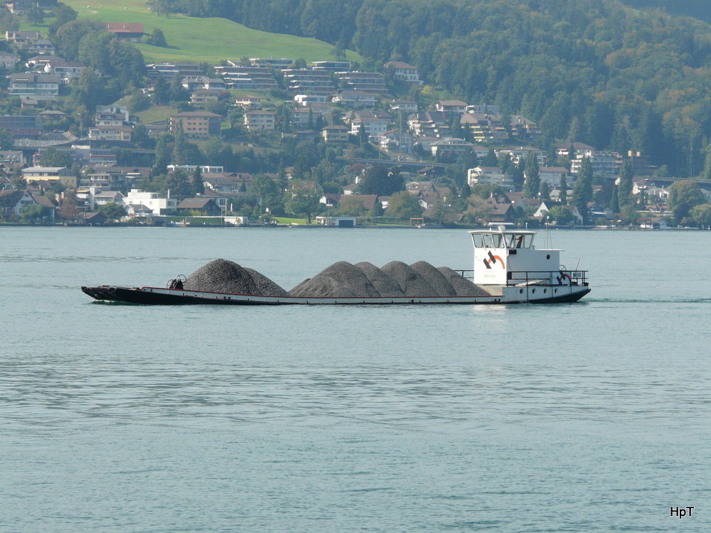 Vierwaldstttersee - Lastschiff Kehrsiten unterwegs am 10.09.2012