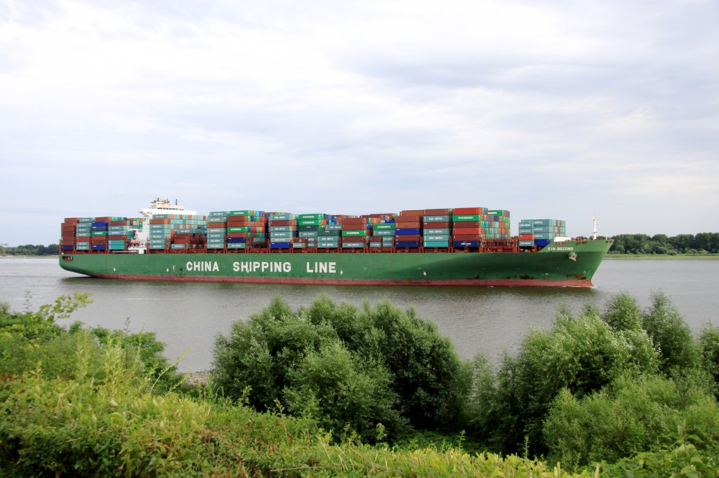 Xin Beijing, IMO 9314246, 22.07.2010, Elbe hhe Wedel
