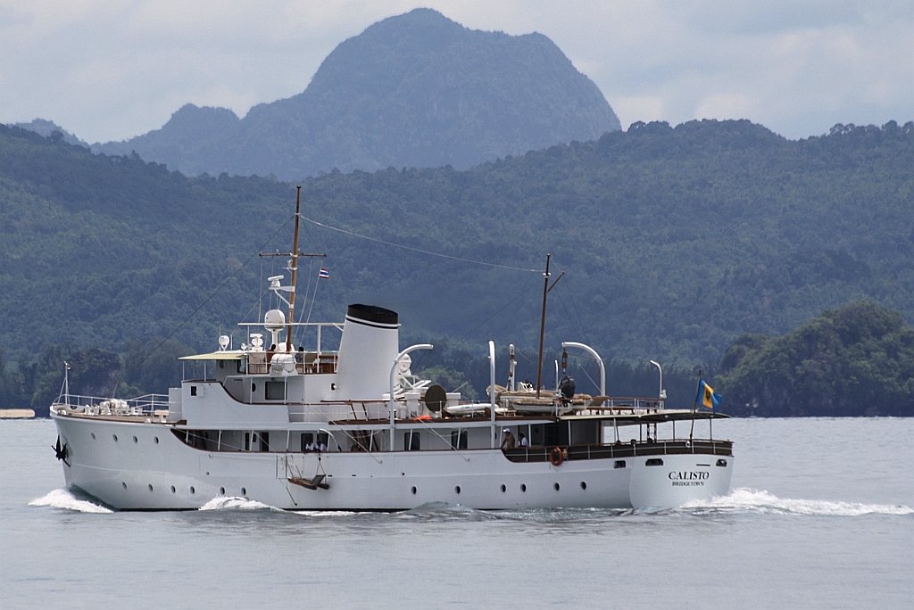 Yacht  CALISTO  steuert am 23.Mai 2010 Ao Nang an.