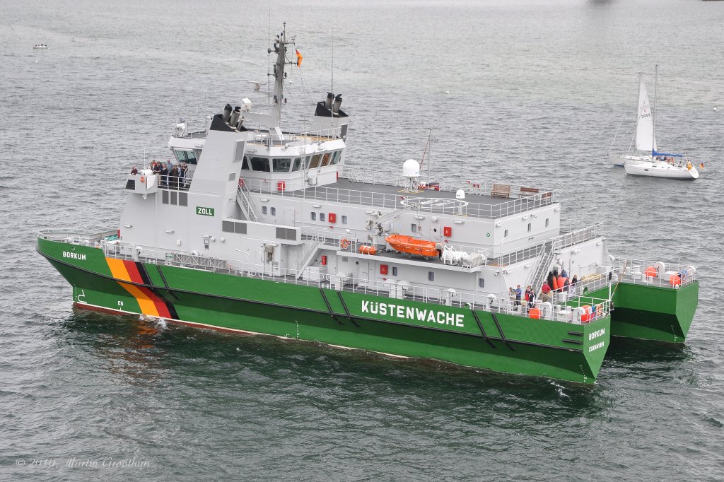 Zollschiff  Borkum  am 26.06.2010 in Kiel. L:49,3m/B:19m/20kn/Baujahr 2010/ MMSI 21011948 / Heimathafen Cuxhaven / Flagge Deutschland