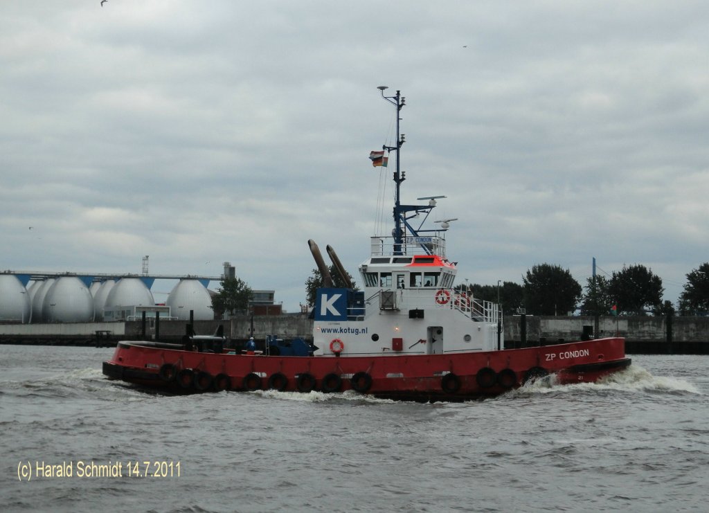 ZP CONDON (Kotug) (IMO 8103066) am 14.7.2011, Hamburg, Hhe Neumhlen /
Assistenzschlepper / BRZ 194 / La 28,5 m, B 10,37 m, Tg 5,06 m / 2.206 kW, 11,5 kn, Pfahlzug 45 t / 1981 bei Valley Shipbuilding Inc., Brownsville, Texas, USA