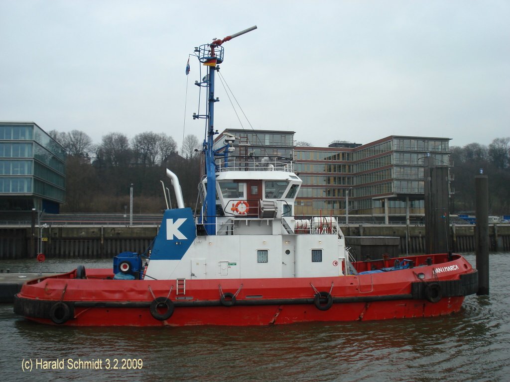 ZP DANIMARCA (IMO 85212139) am 3.2.2009, Hamburg, Schlepperponton Neumhlen / 
Schlepper / BRZ 245 / La 26,85 m, B 9,1 m, Tg 5,37 m / 2.060 kW, 10,8 kn, Pfahlzug 45 t / 1988 bei Cantiere Navale 'Ferrari' S.p.A., La Spezia, Italy
