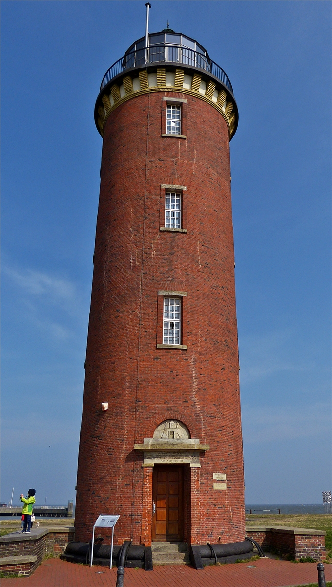 . Der Hamburger Leuchtturm in Cuxhaven, gebaut um 1802 -1804, in Betrieb bis 2001, er ist eines der Wahrziechen der Stadt Cuxhaven. Er ist 23 m hoch.  12.04.2018  (Hans)