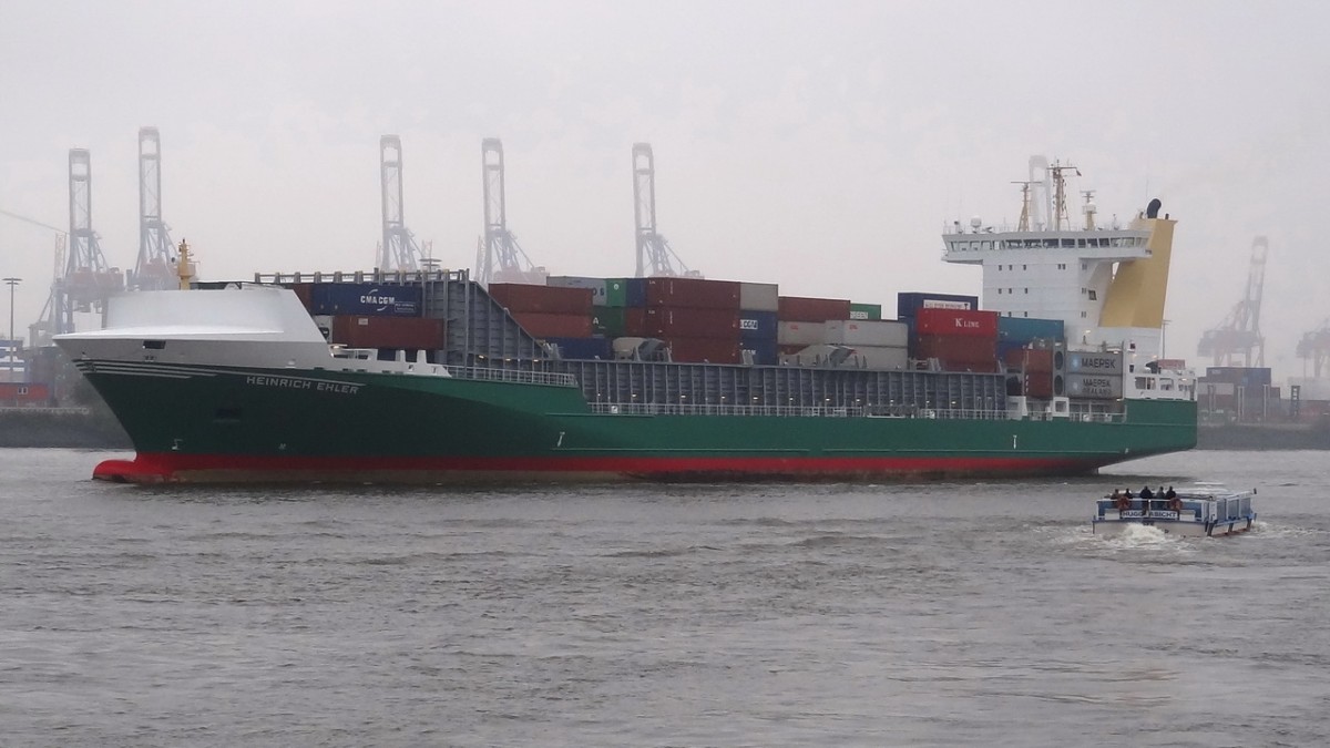 
 HEINRICH EHLER    Feederschiff  Hafen-Hamburg   25.10.2014    
168 x 27m
