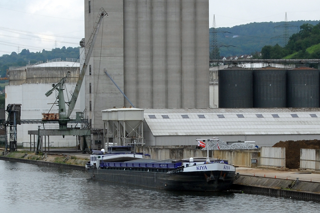 02.07.2017 Die  KIYA  im Plochinger Hafen (205330990)