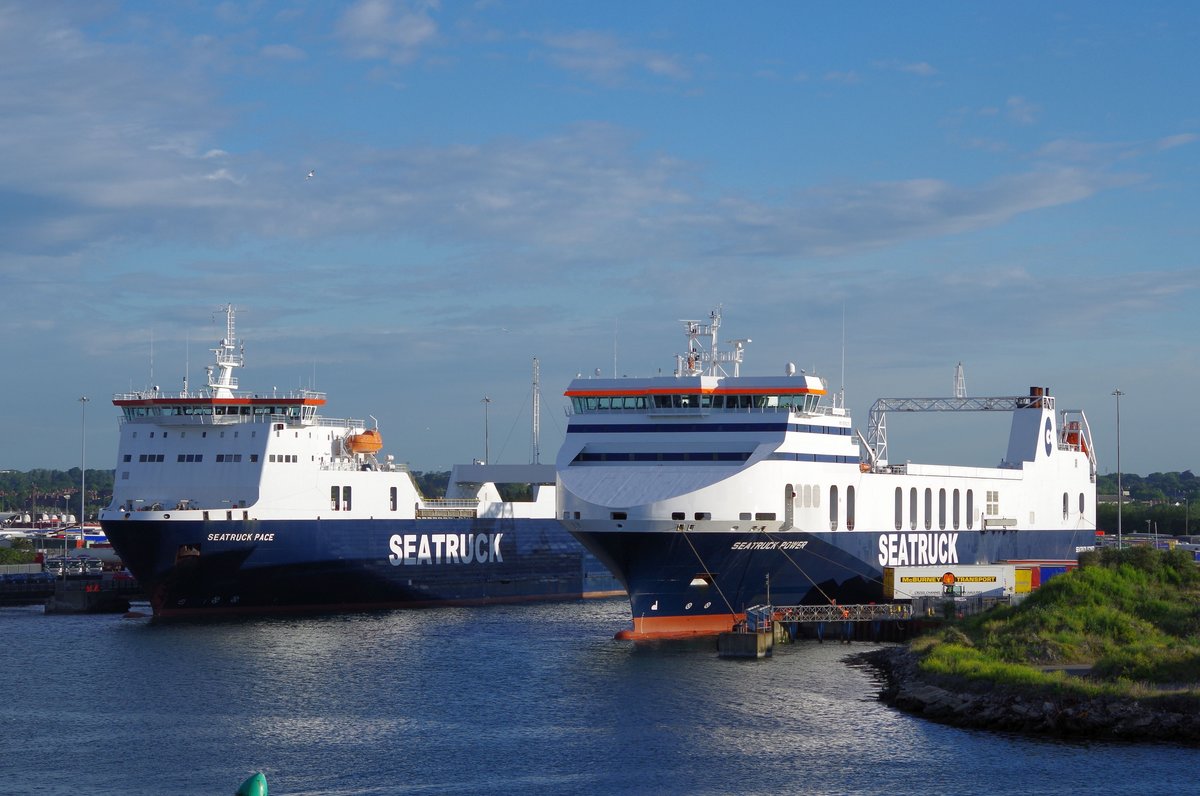 03.06.17 Dublin. Die SEATRUCK RoRo-Fähren SEATRUCK PACE und SEATRUCK POWER nebeneinander.