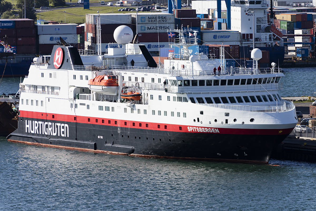 12.06.2017, Reykjavik, Hurtigruten, Spitsbergen, IMO 9434060


