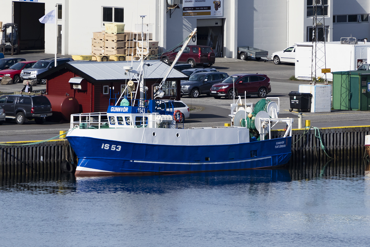 13.06.2017, Isafjördur, Gunnvor, IS-53


