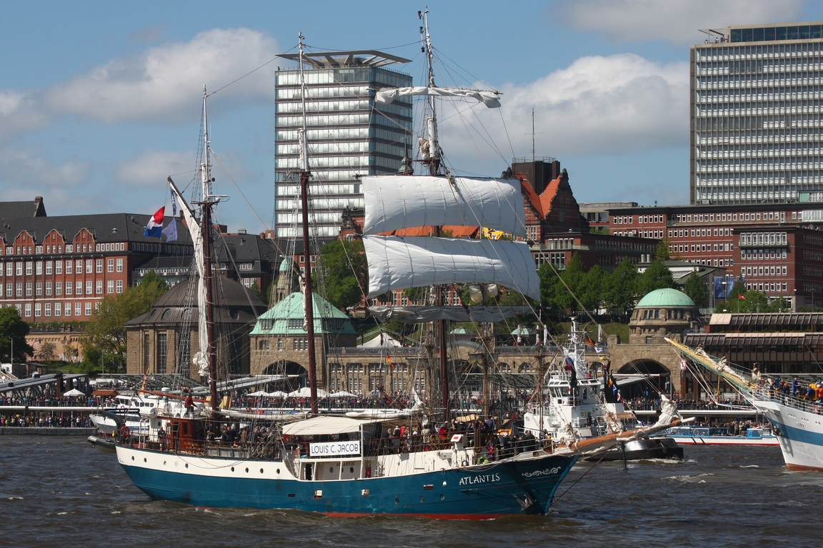 3-Master ATLANTIS (IMO 8333635); Datum: 10.05.2015; Aufnahmeort: Elbe/Hafen Hamburg, Deutschland. Das Bild entstand anl�sslich des Hafengeburtstags.