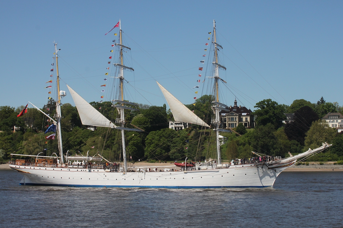 3-Master STATSRAAD LEHMKUHL (IMO 5339248); Datum: 08.05.2026; Aufnahmeort: Elbe/Hafen Hamburg, Deutschland. Das Bild entstand anl�sslich der Einlaufparade zum 837. Hafengeburtstag.