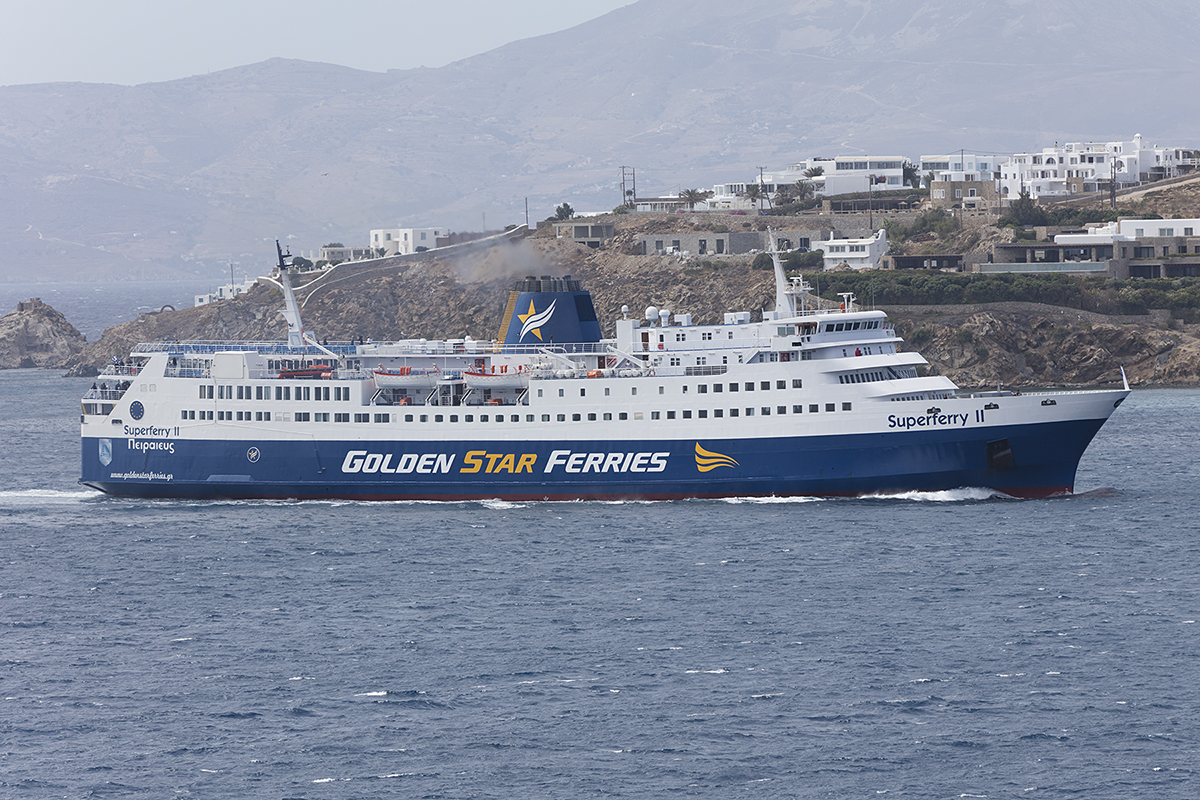 31.05.2018, Mykonos, Superferry 2, IMO 7340221

