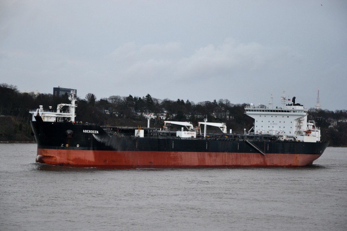 ABERDEEN      Tanker    6.12.2013    Elbe -  Finkenwerder-Rüschpark