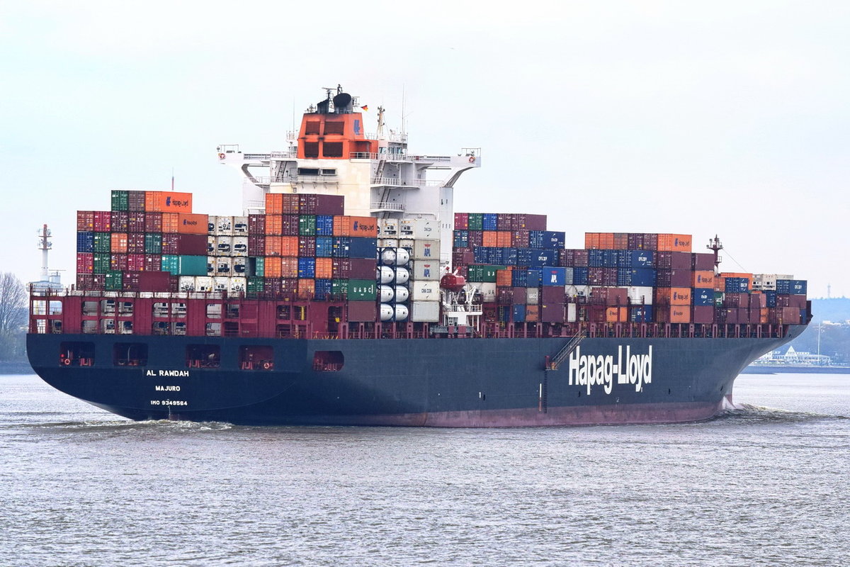 AL RAWDAH , Containerschiff , IMO 9349564 , Baujahr 2008 , 306 × 40.05m , 6435 TEU , Grünendeich , 14.04.2019