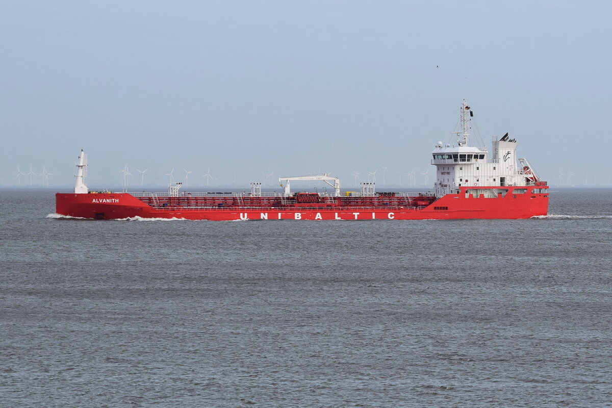 ALVANITH , Tanker , IMO 9856799 , Baujahr 2021 , 118 x 17 m , 09.11.2021 , Cuxhaven