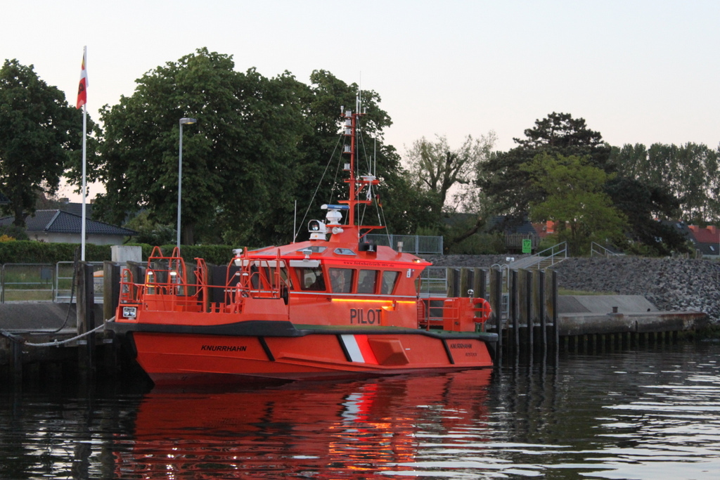 am Morgen des 20.05.2018 lag das neue Lotsenboot Knurrhahn in Hohe Düne.