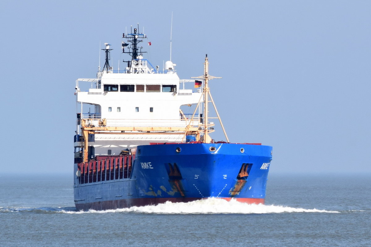 AMKE , General Cargo , IMO 9374387 , Baujahr 2006 , 336 TEU , 115.5 × 16.9m , 18.05.2017  Cuxhaven
 