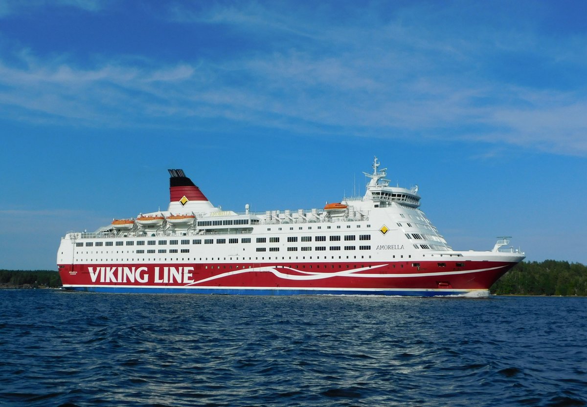 AMORELLA, Viking Line, aufgenommen am 12.08.20 in den Stockholmer Schären während eines Bootsausfluges