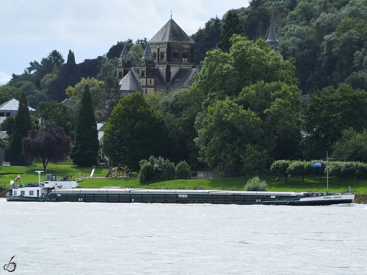 Anfang August 2021 war das Gütermotorschiff ANNA ARINA (ENI: 02319887) auf dem Rhein bei Remagen zu sehen.