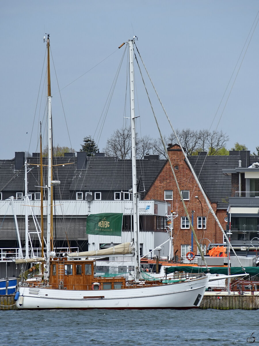Anfang Mai 2023 hatte das Segelboot KAREN ZWO in Travemünde angelegt.