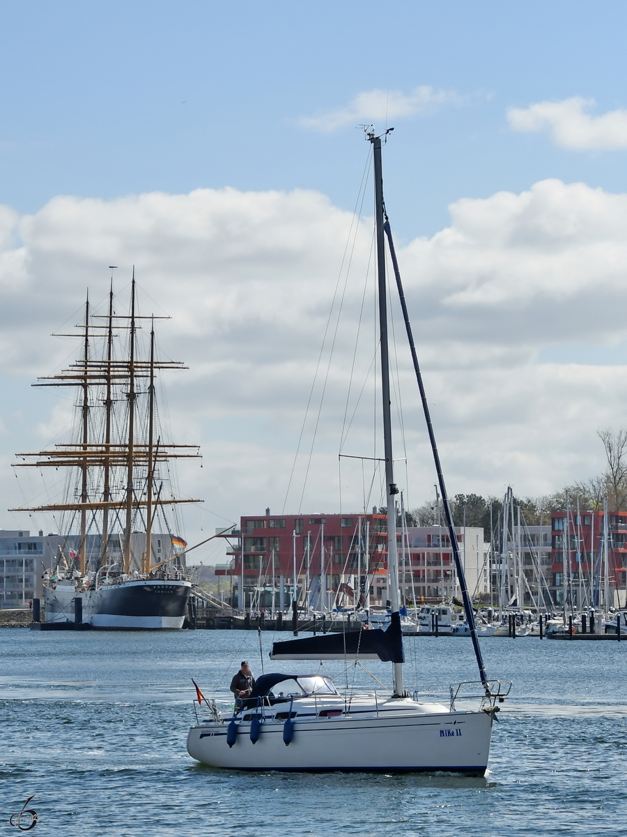 Anfang Mai 2023 war das Segelboot MIKE II in Travemünde zu sehen.